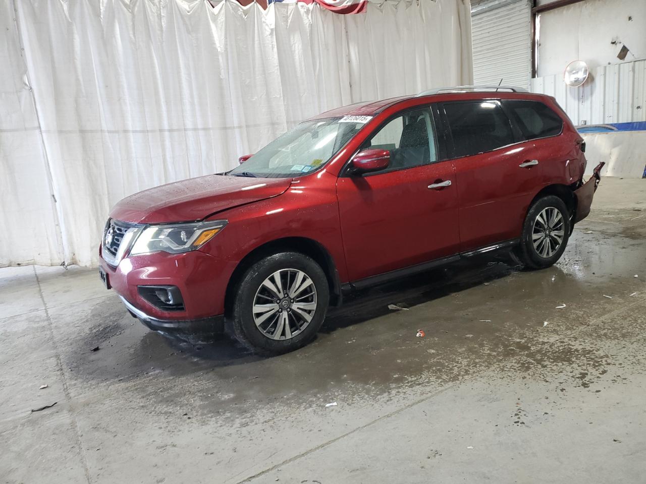 NISSAN PATHFINDER 2018