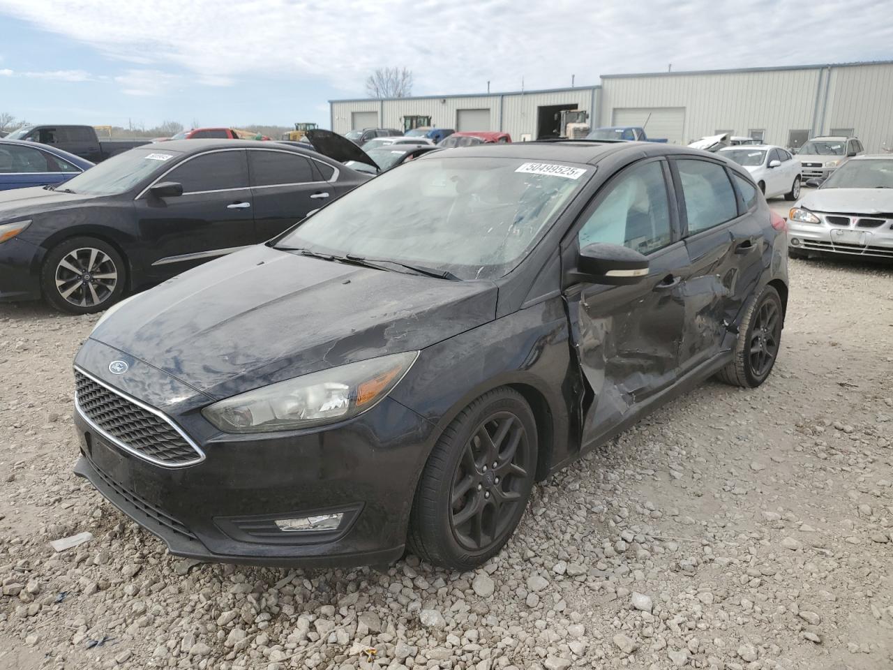 FORD FOCUS SE 2016