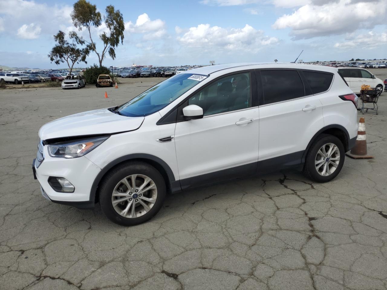 FORD ESCAPE SE 2017