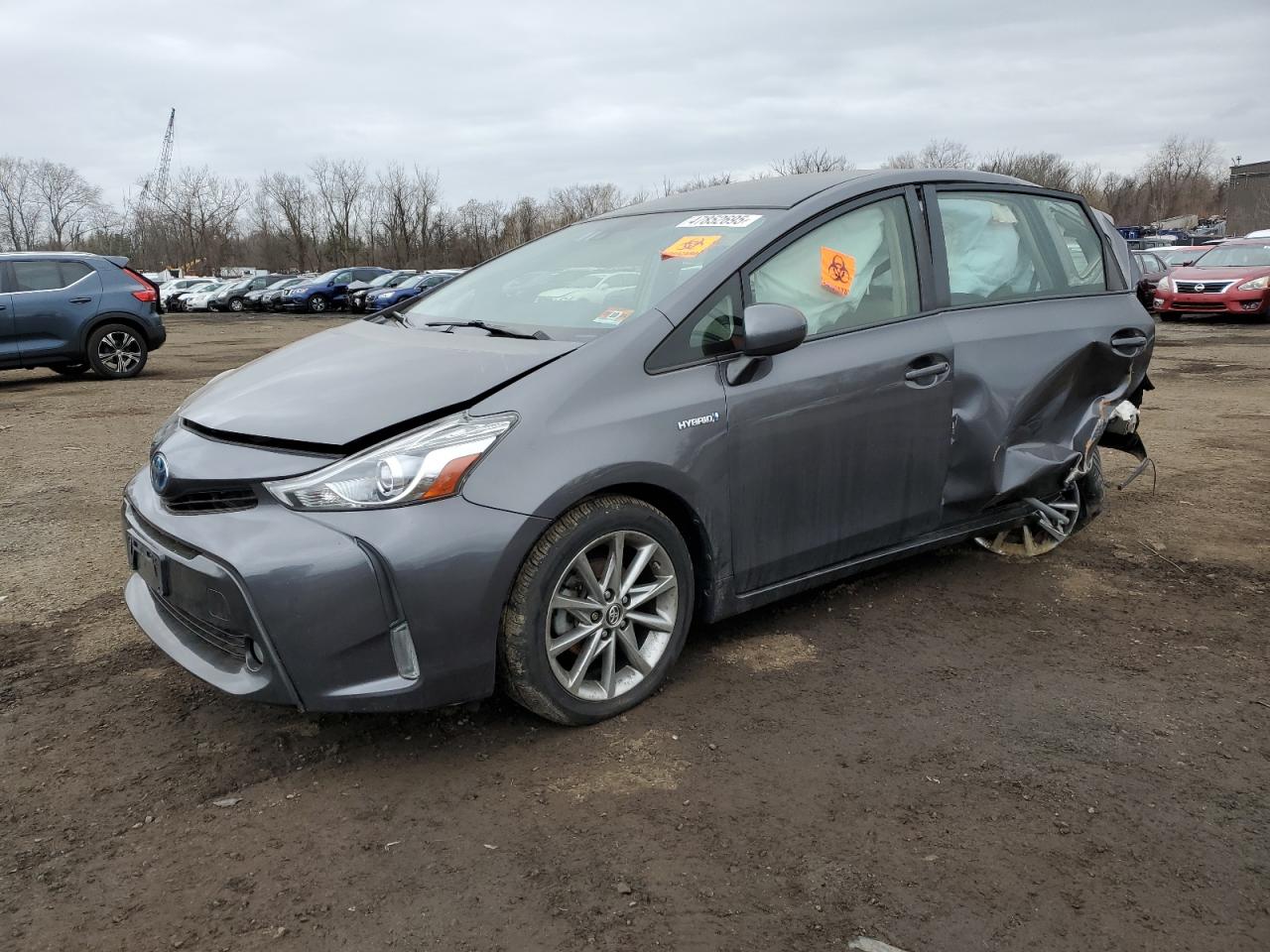 TOYOTA PRIUS V 2015