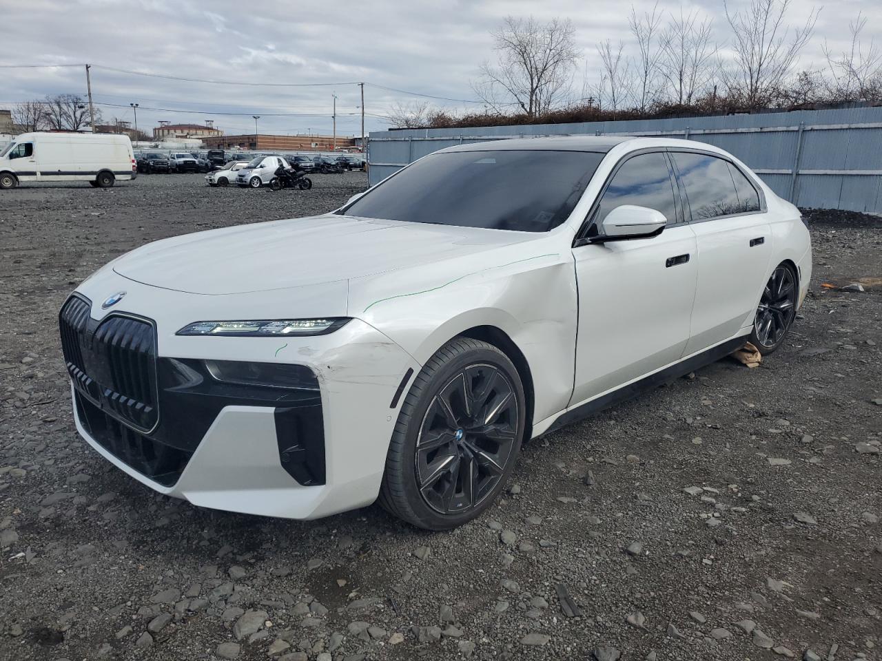 BMW 760 XI 2024