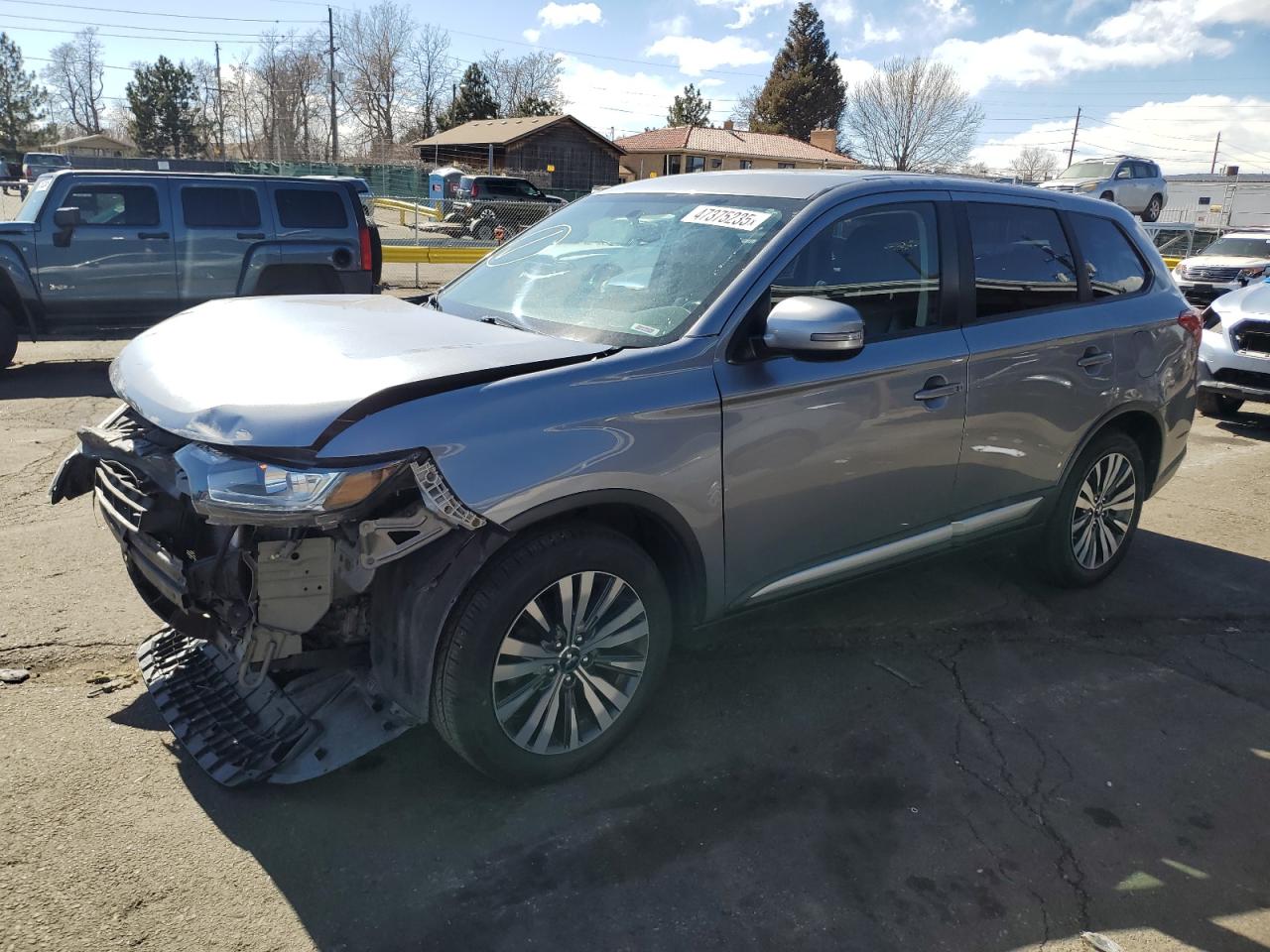 MITSUBISHI OUTLANDER 2019