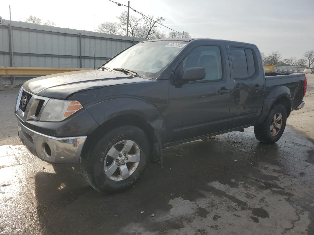 NISSAN FRONTIER C 2010