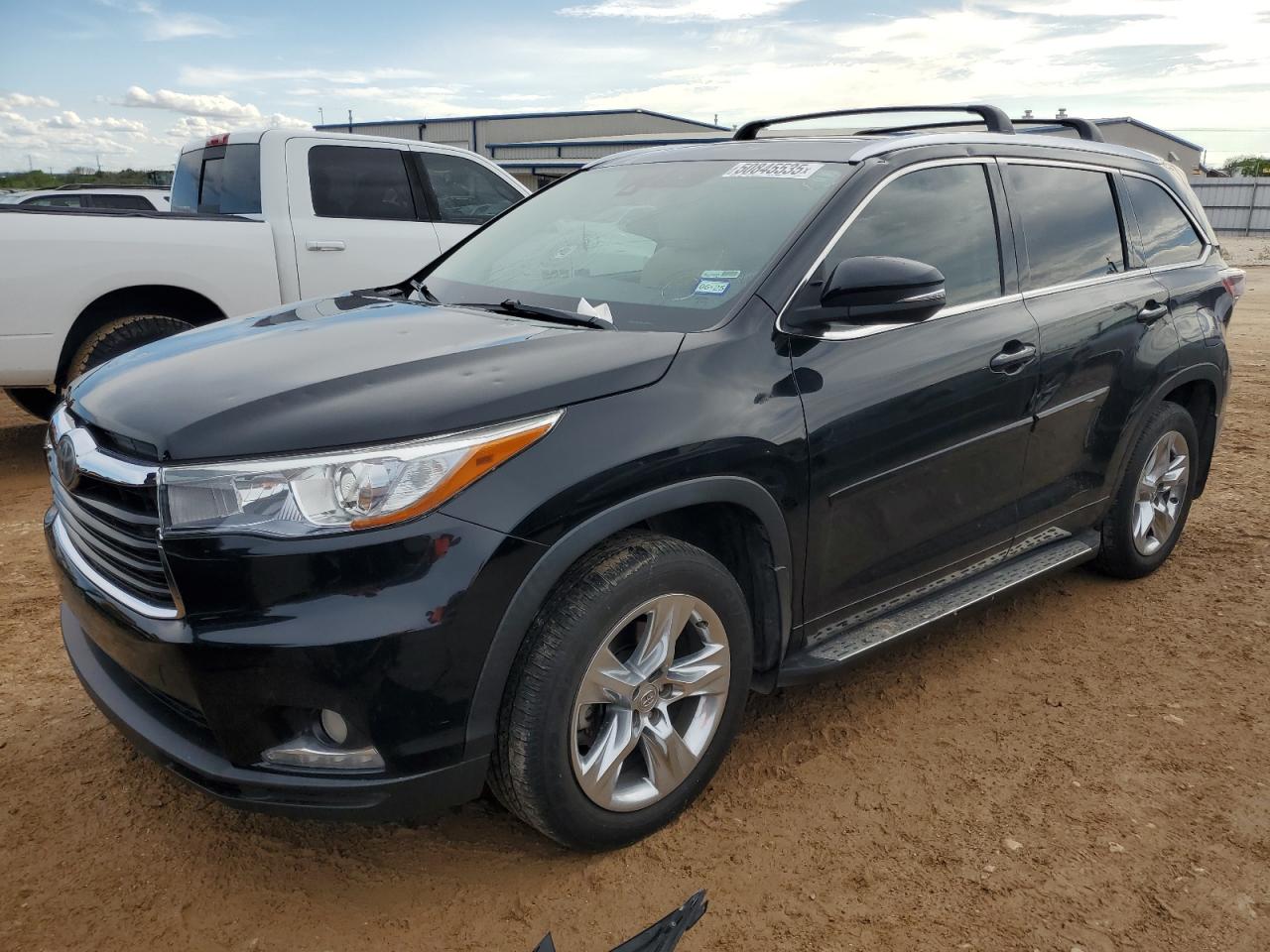 TOYOTA HIGHLANDER 2015