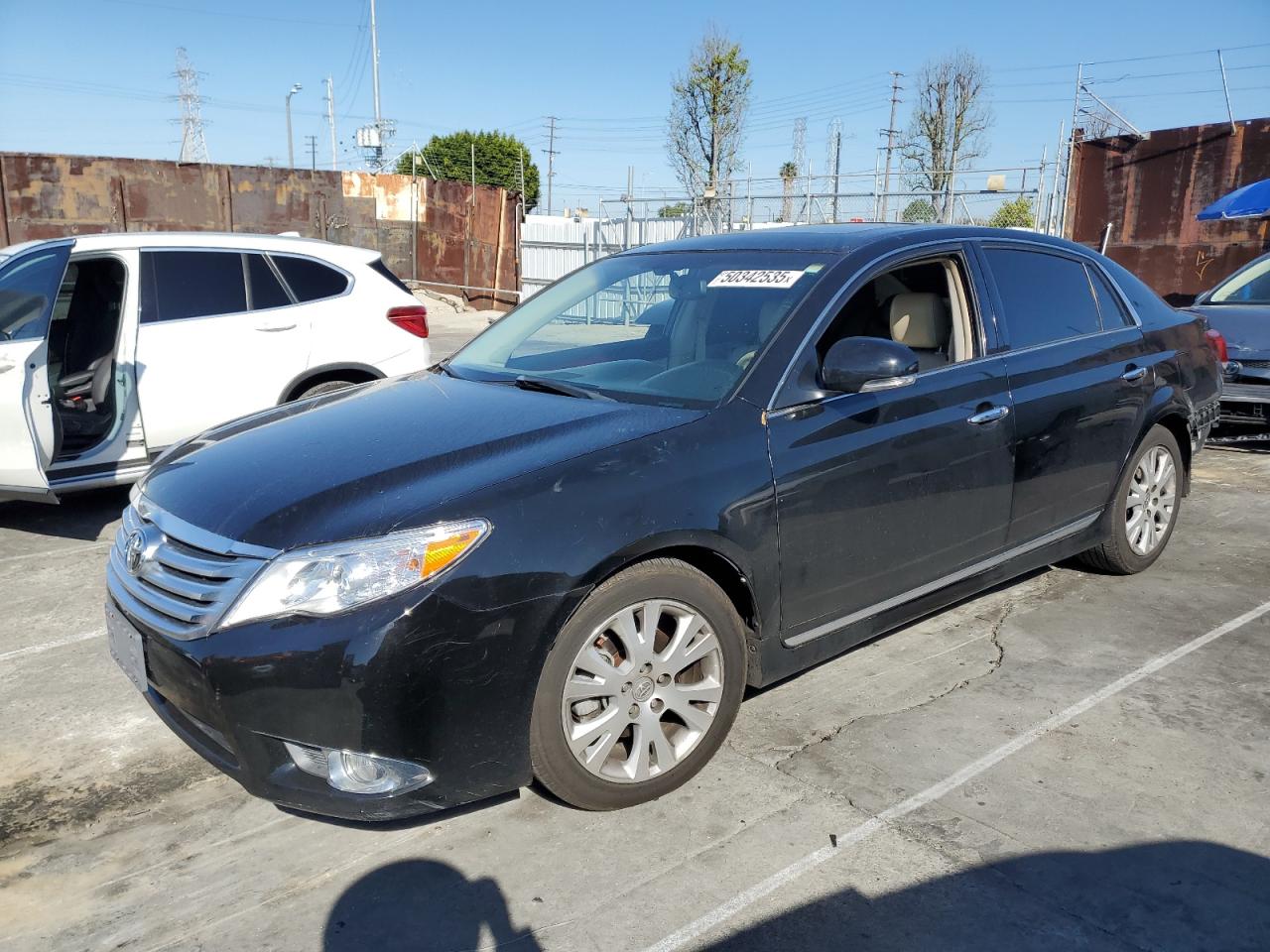 TOYOTA AVALON BAS 2011