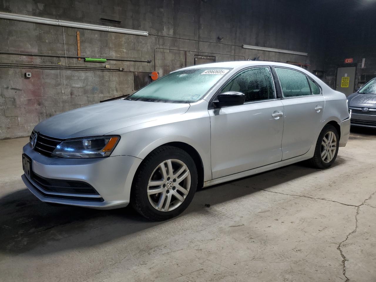 VOLKSWAGEN JETTA BASE 2015