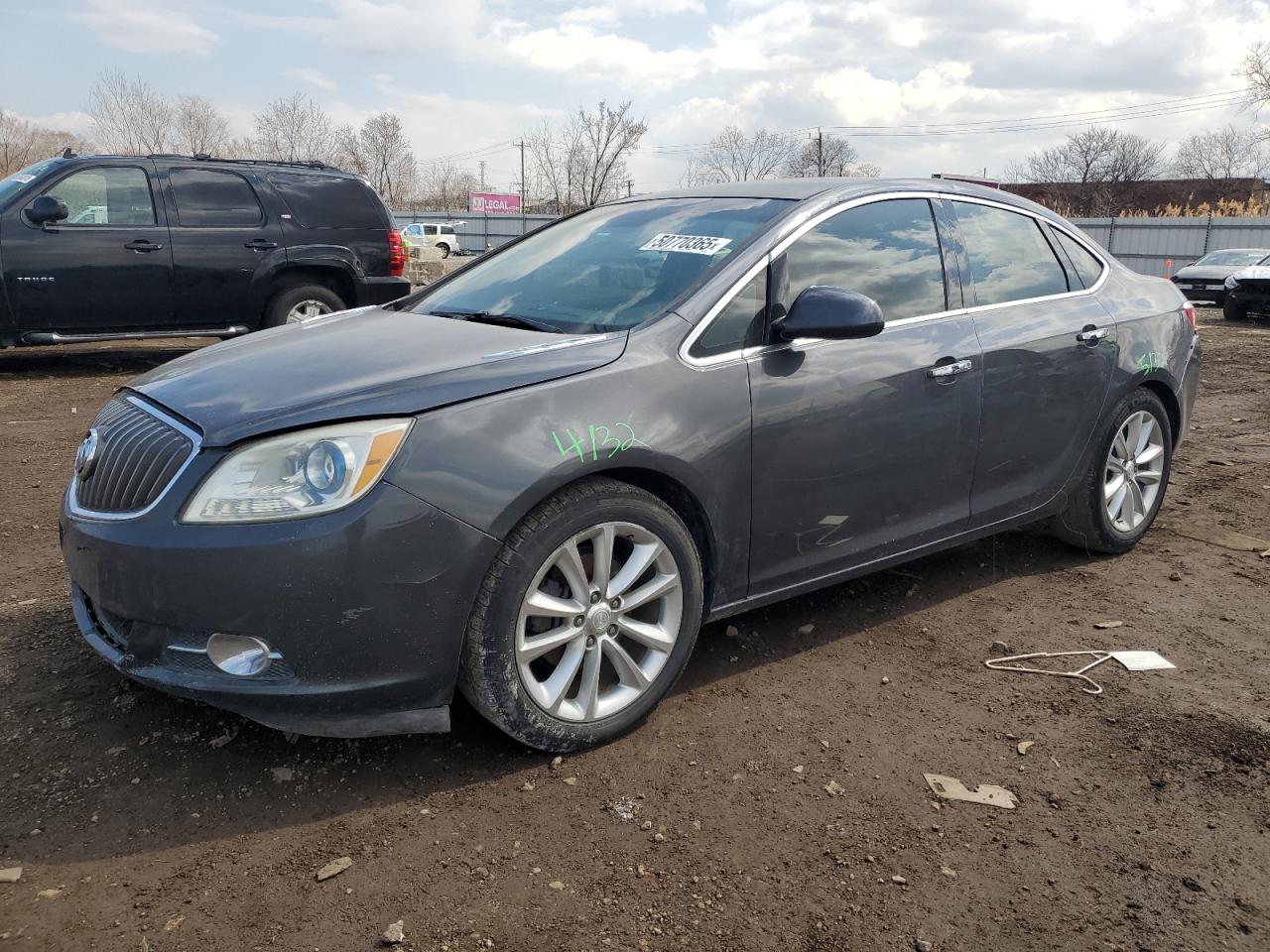 BUICK VERANO 2012