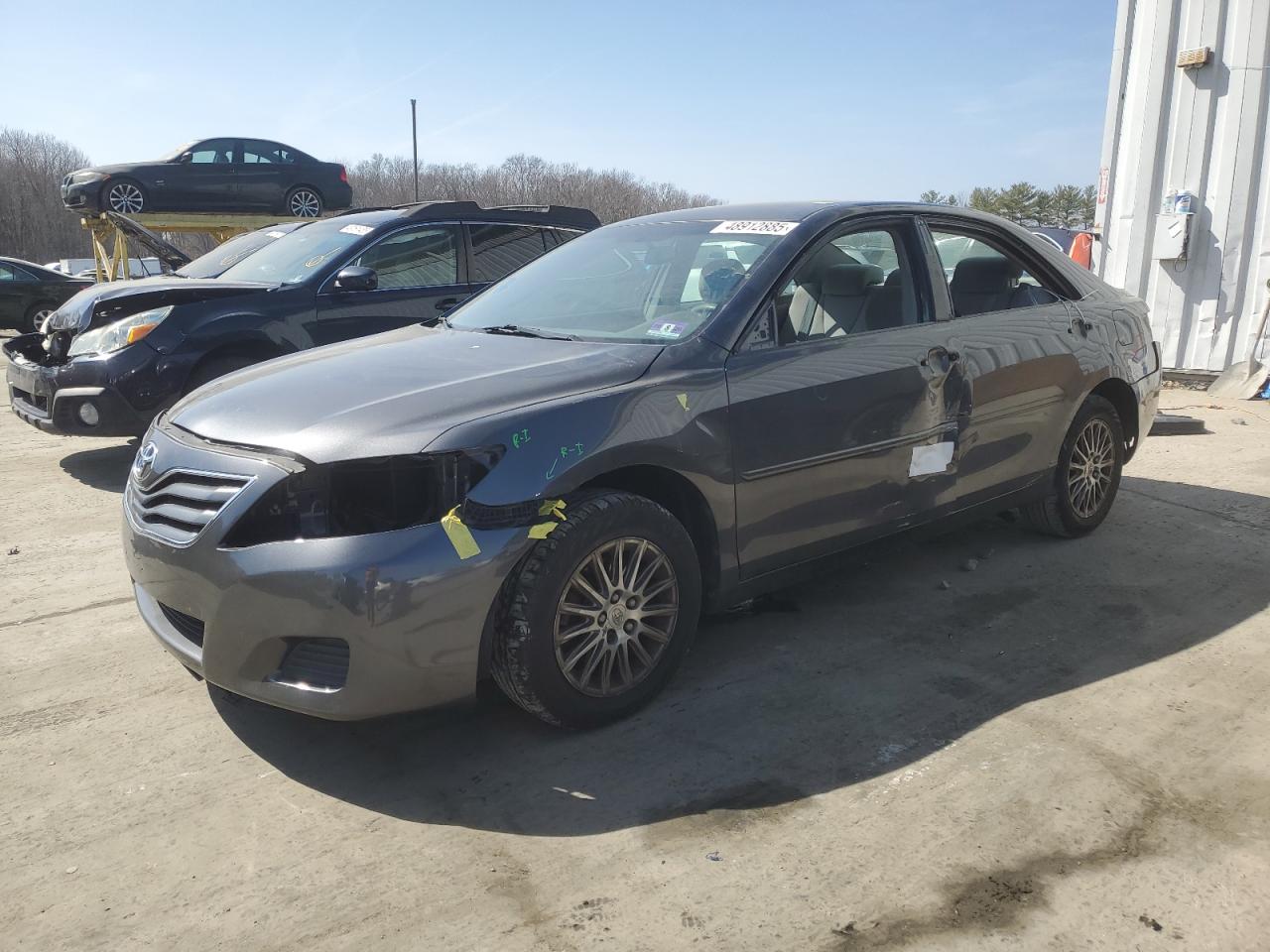 TOYOTA CAMRY BASE 2011