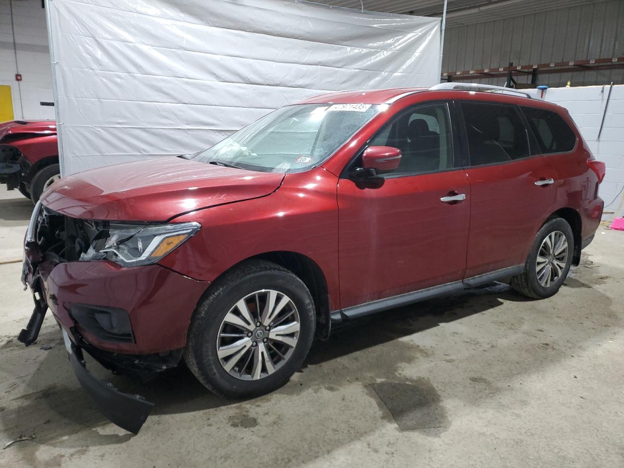 NISSAN PATHFINDER 2018