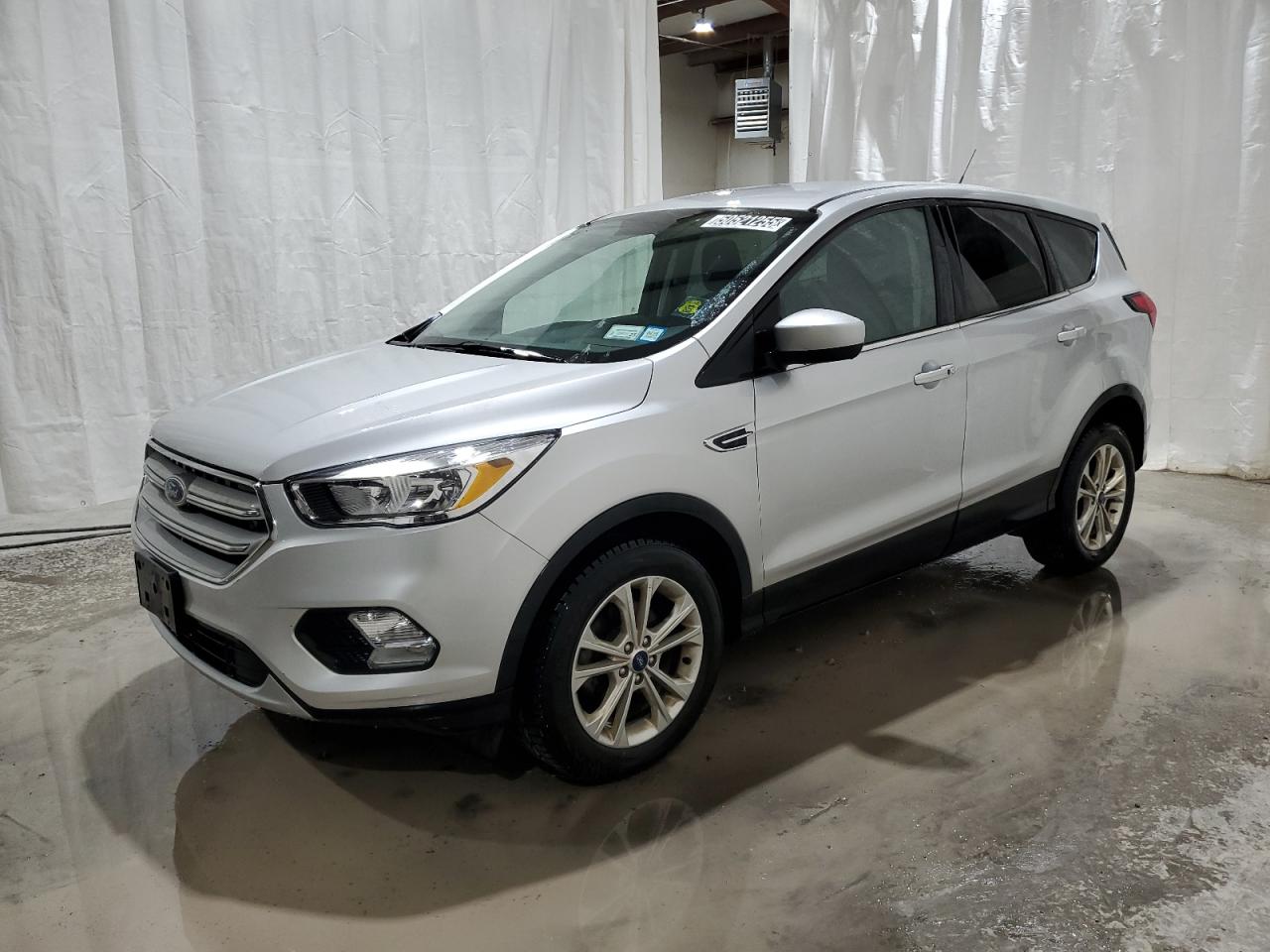 FORD ESCAPE SE 2019