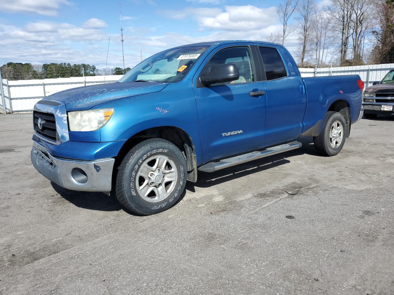 TOYOTA TUNDRA DOU 2007
