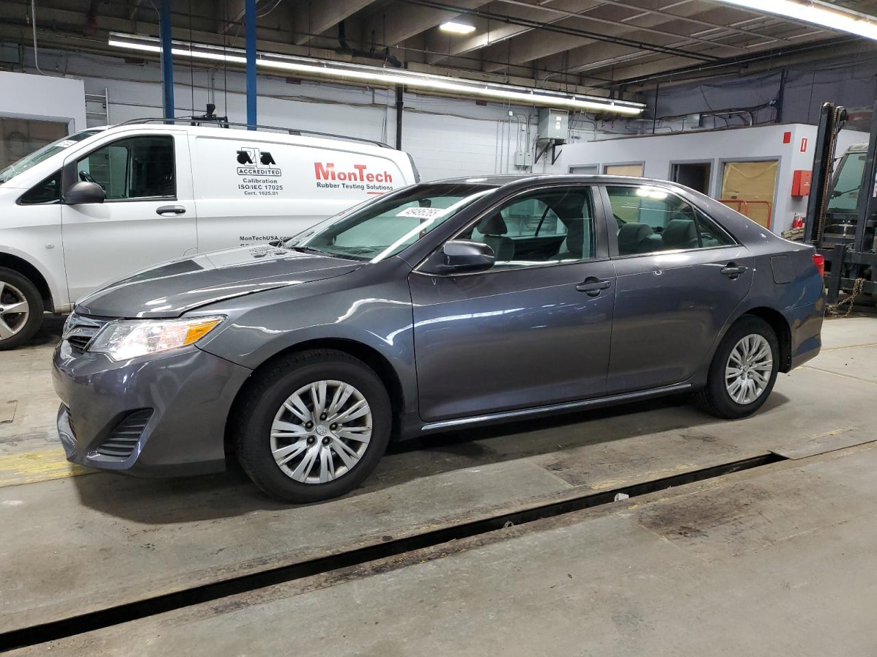 TOYOTA CAMRY L 2014
