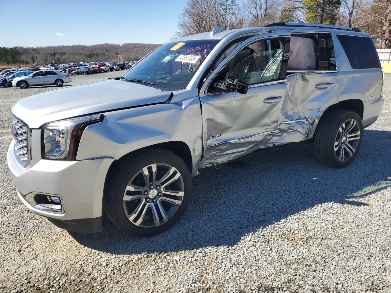 GMC YUKON DENA 2019
