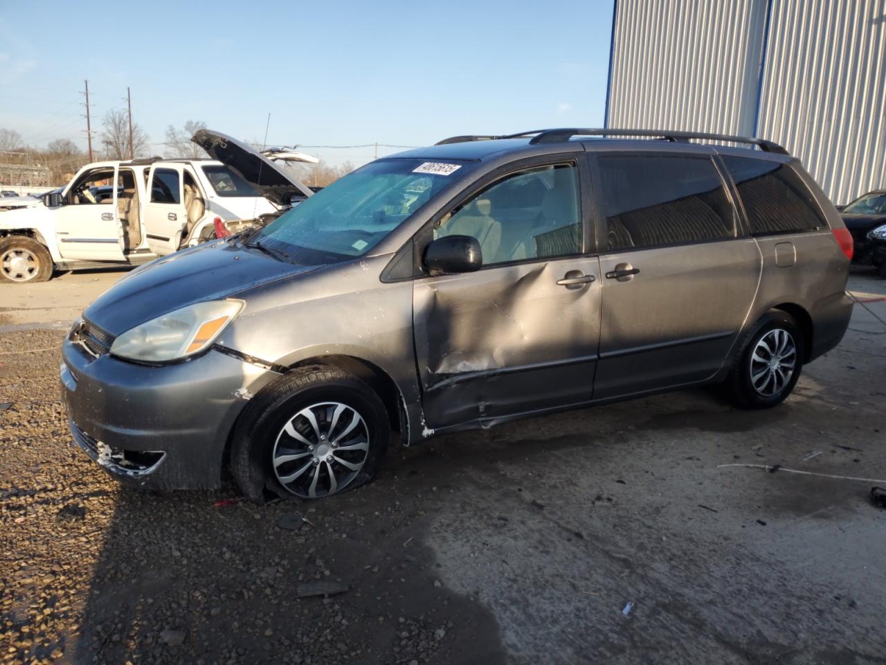 TOYOTA SIENNA CE 2005