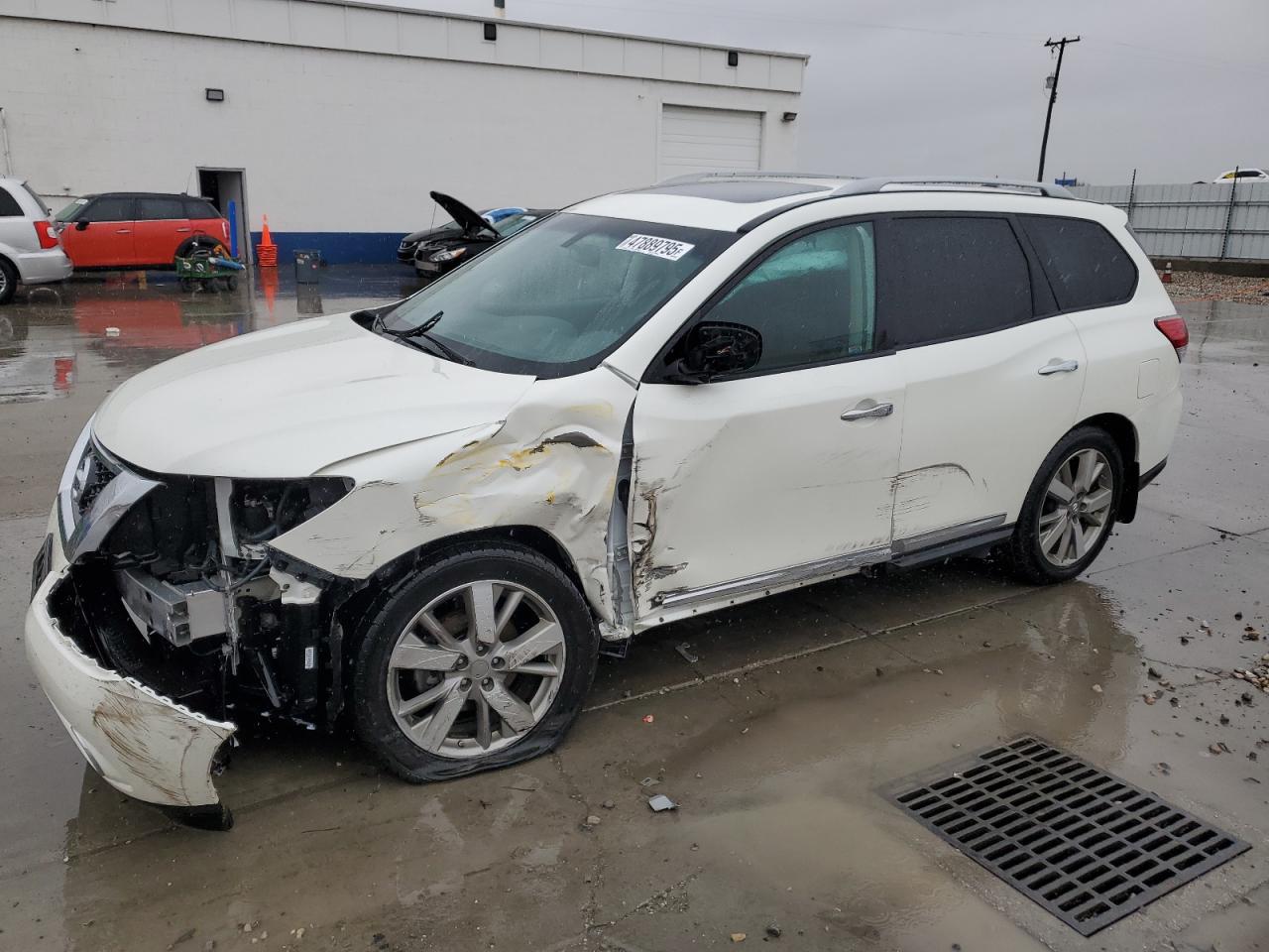 NISSAN PATHFINDER 2016