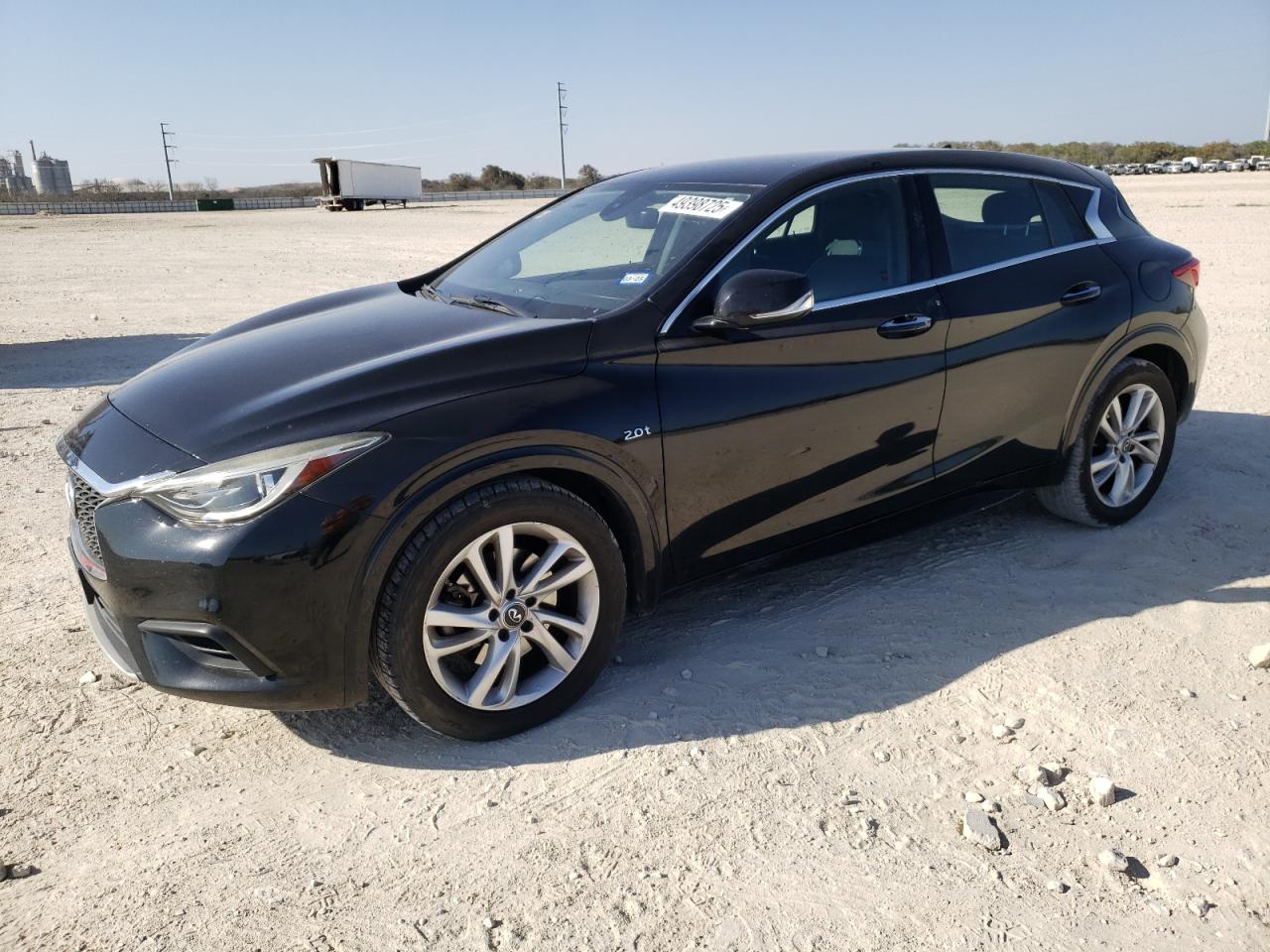 INFINITI QX30 BASE 2018