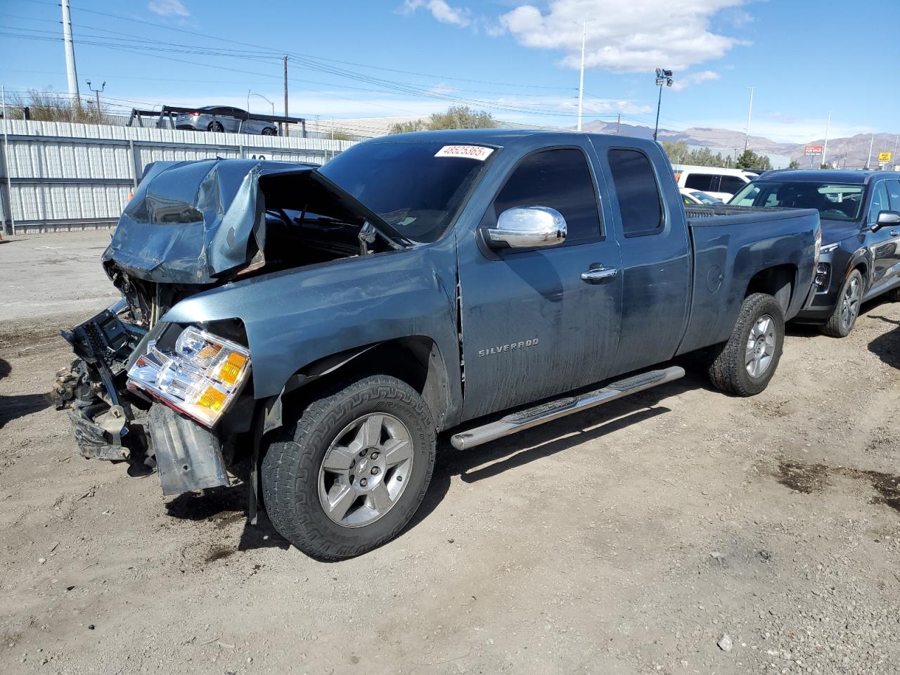 CHEVROLET SILVERADO 2011