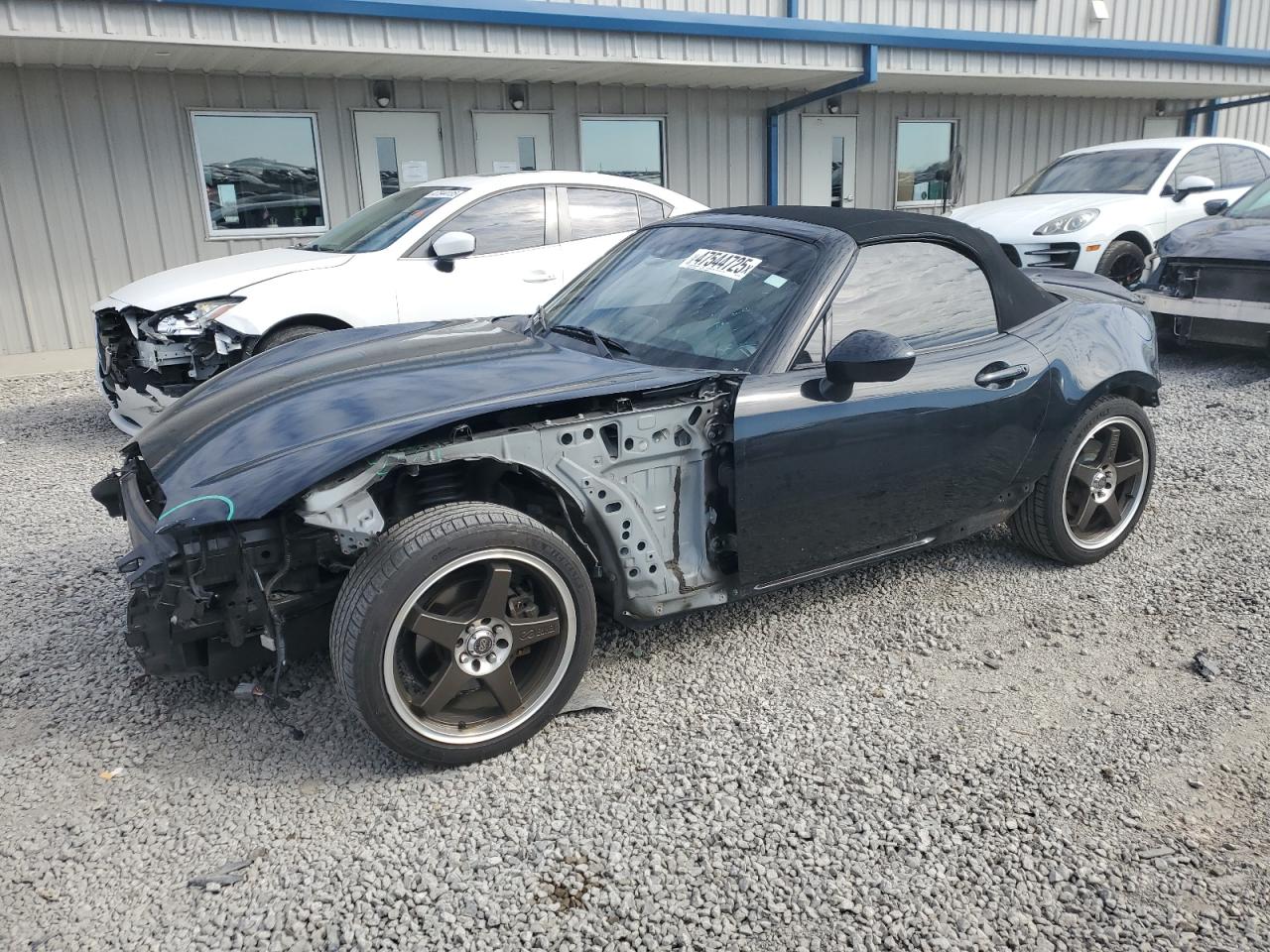 MAZDA MX-5 MIATA 2016