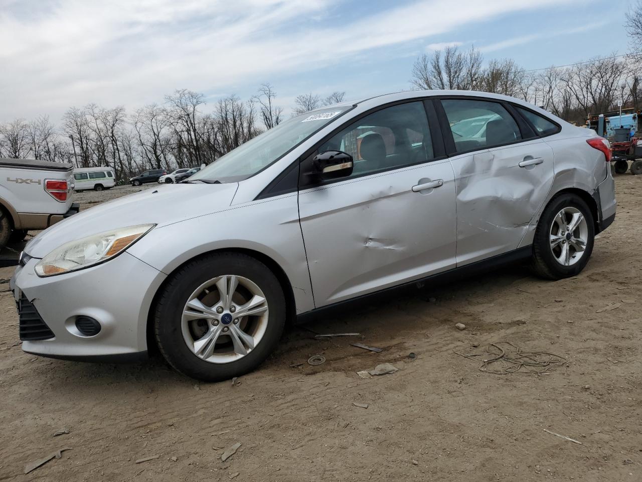 FORD FOCUS SE 2014