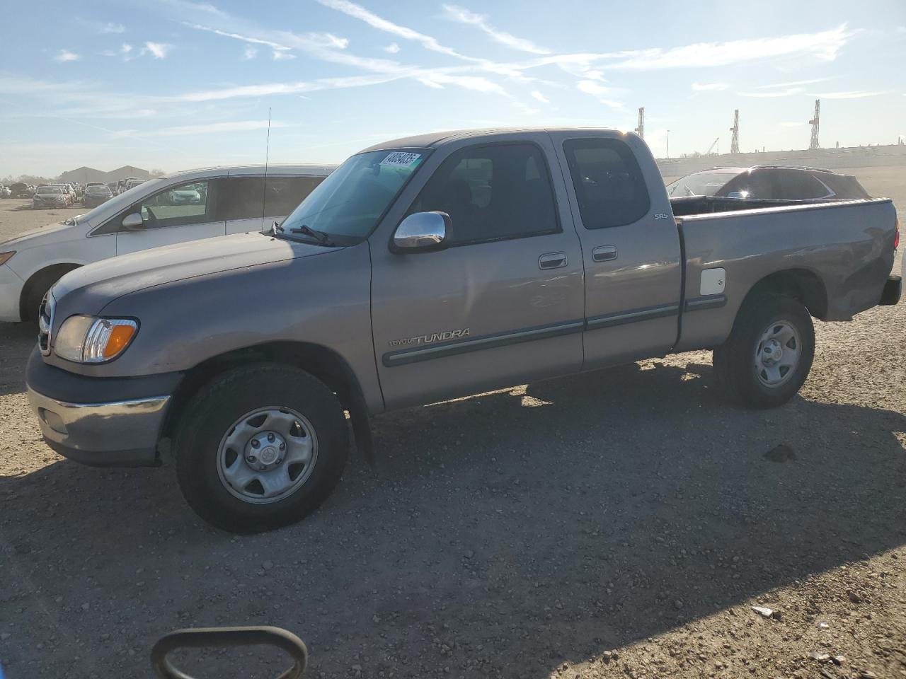 TOYOTA TUNDRA ACC 2001