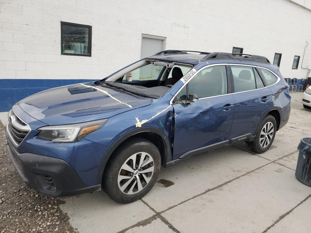 SUBARU OUTBACK 2021
