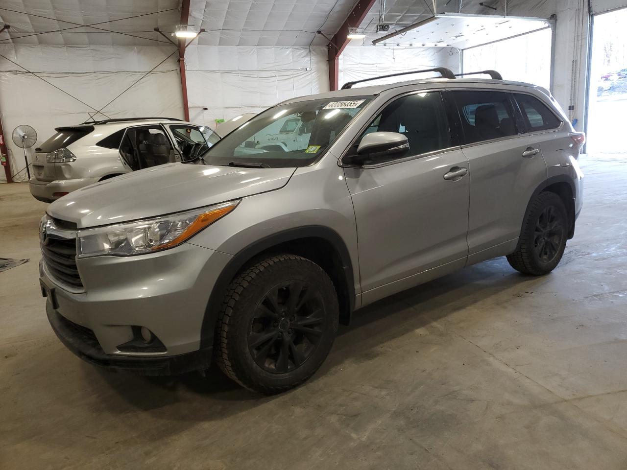 TOYOTA HIGHLANDER 2016