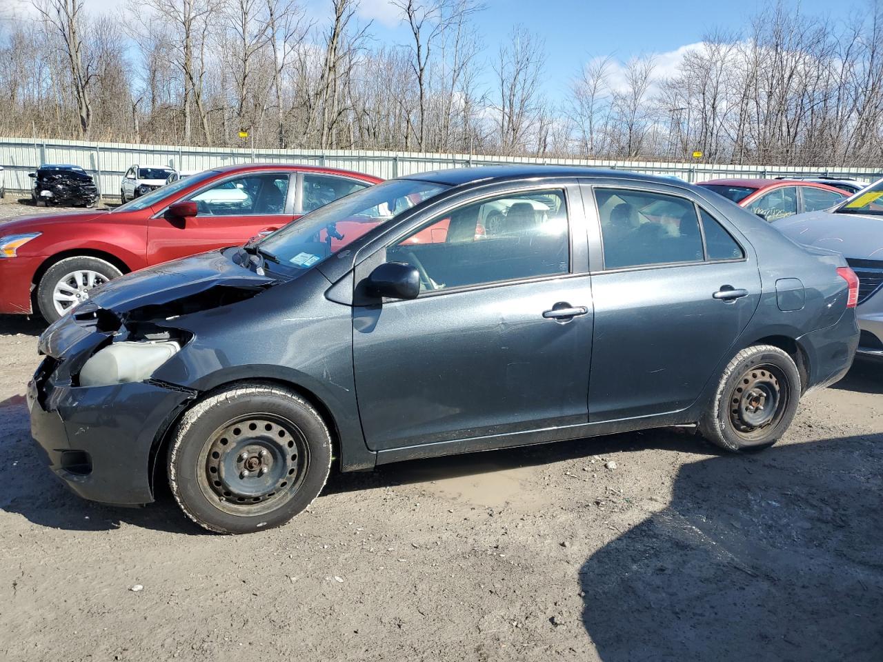 TOYOTA YARIS 2012