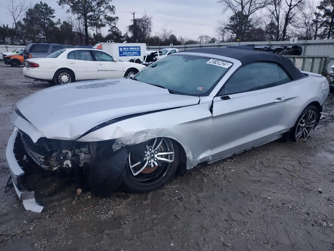 FORD MUSTANG 2017