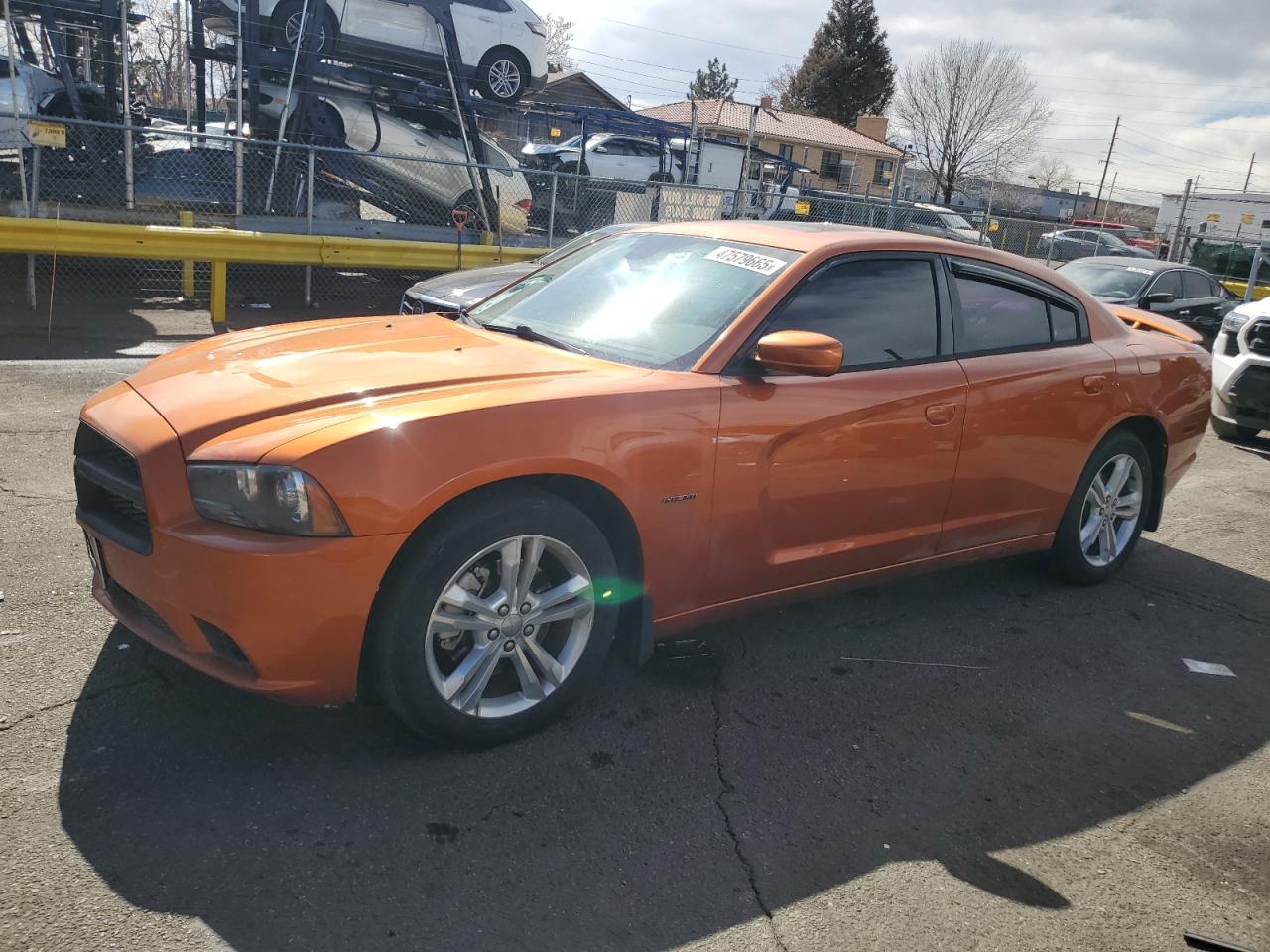 DODGE CHARGER R/ 2011