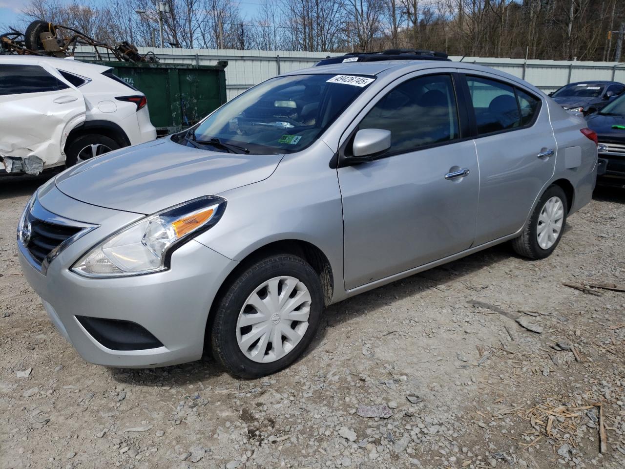 NISSAN VERSA 2019