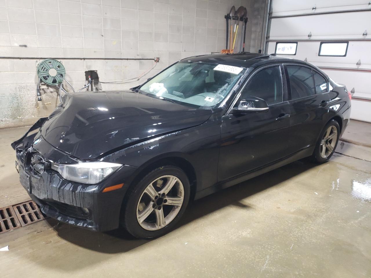 BMW 328 XI 2013
