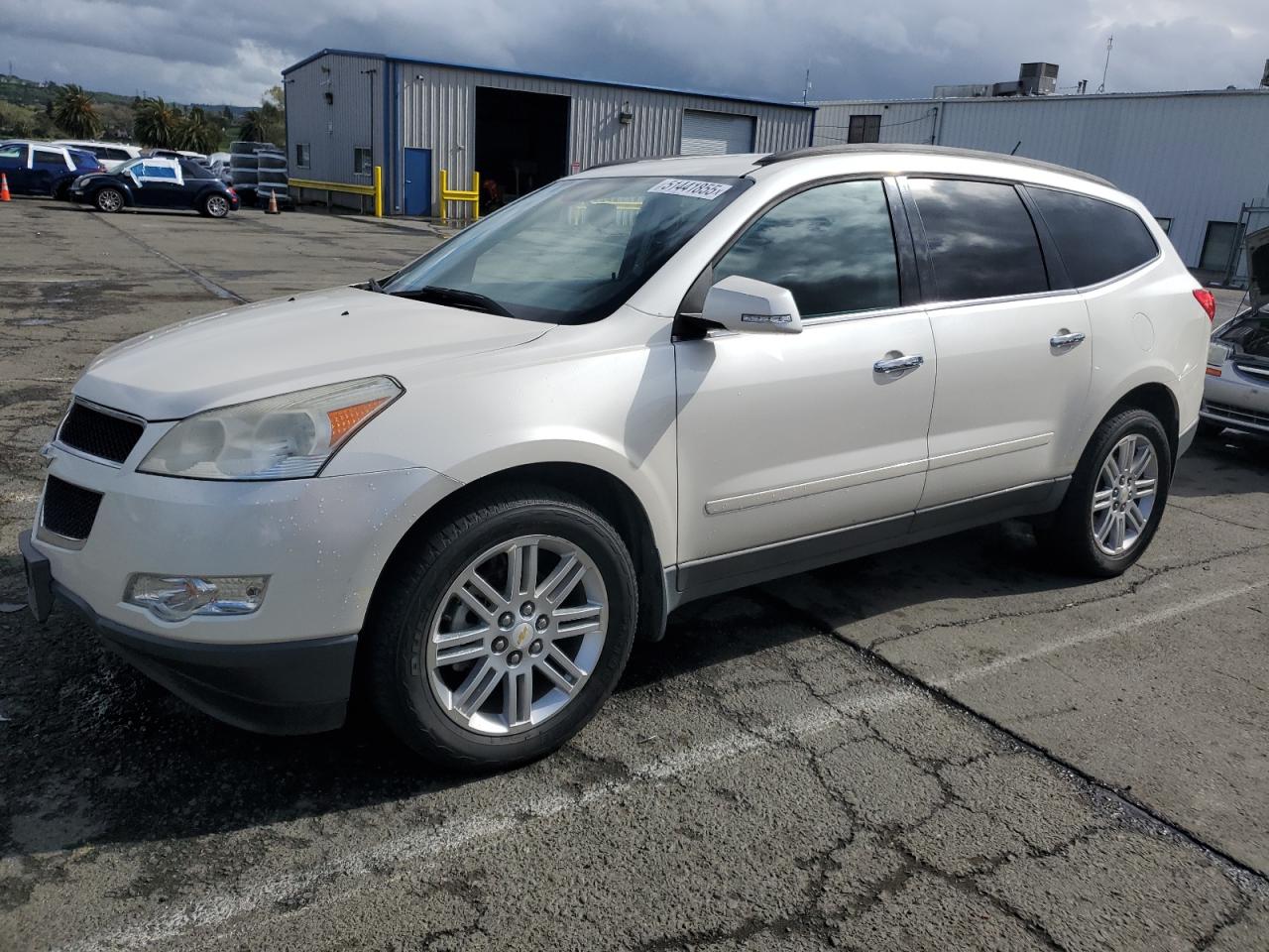 CHEVROLET TRAVERSE L 2011