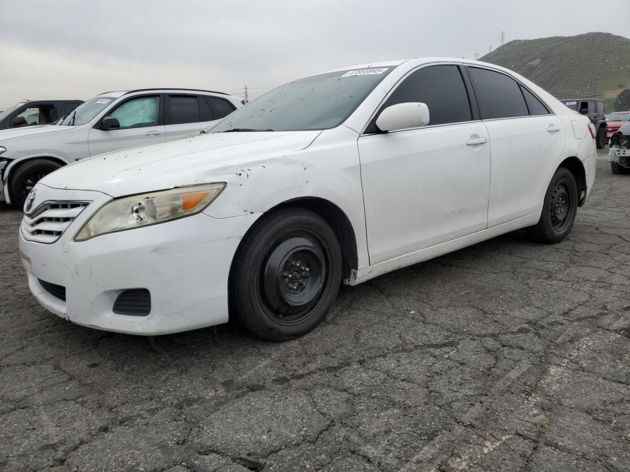 TOYOTA CAMRY BASE 2011