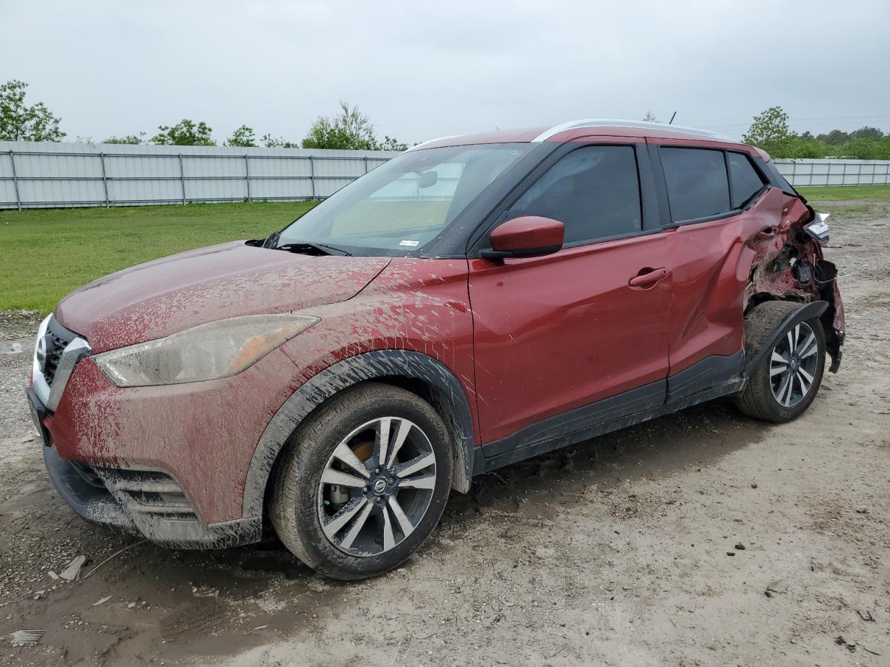 NISSAN KICKS SV 2020