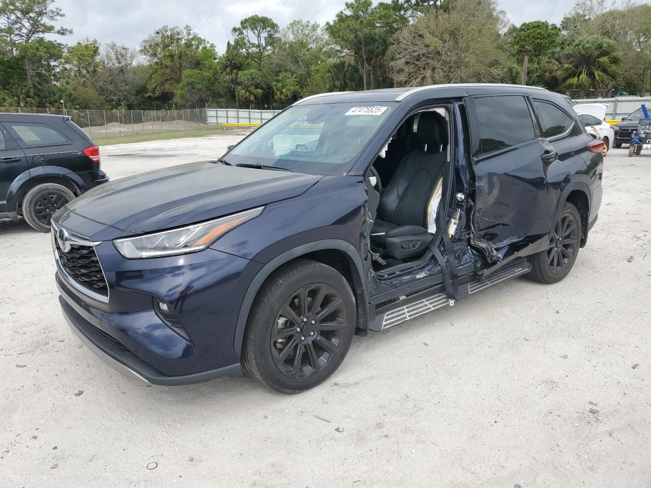 TOYOTA HIGHLANDER 2022