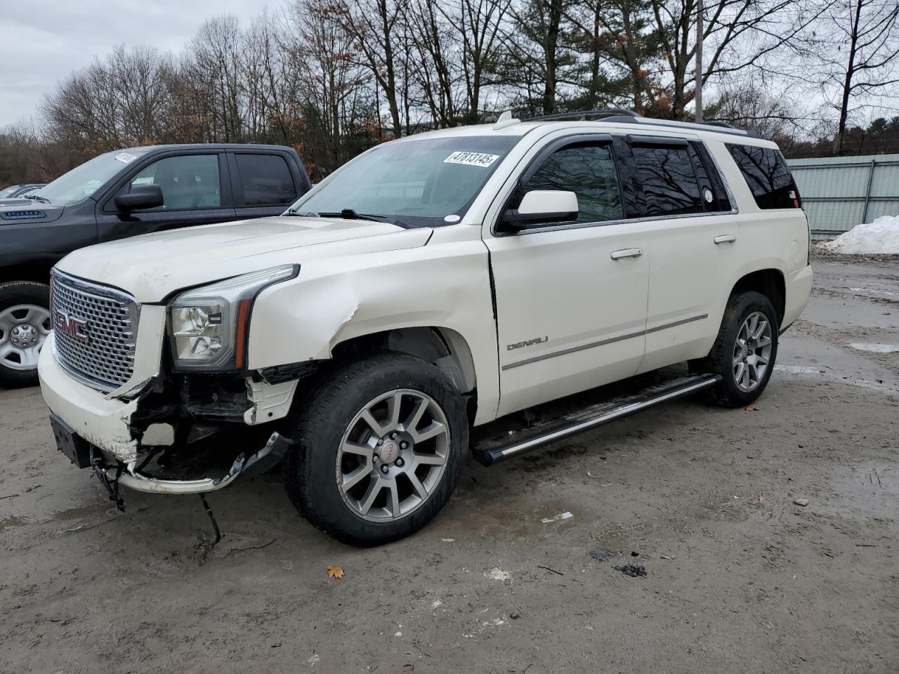 GMC YUKON DENA 2015