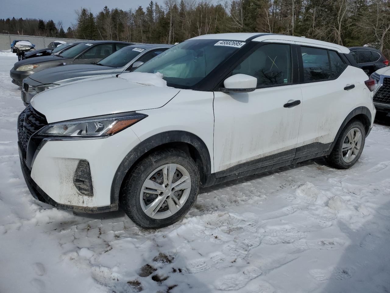 NISSAN KICKS S 2024
