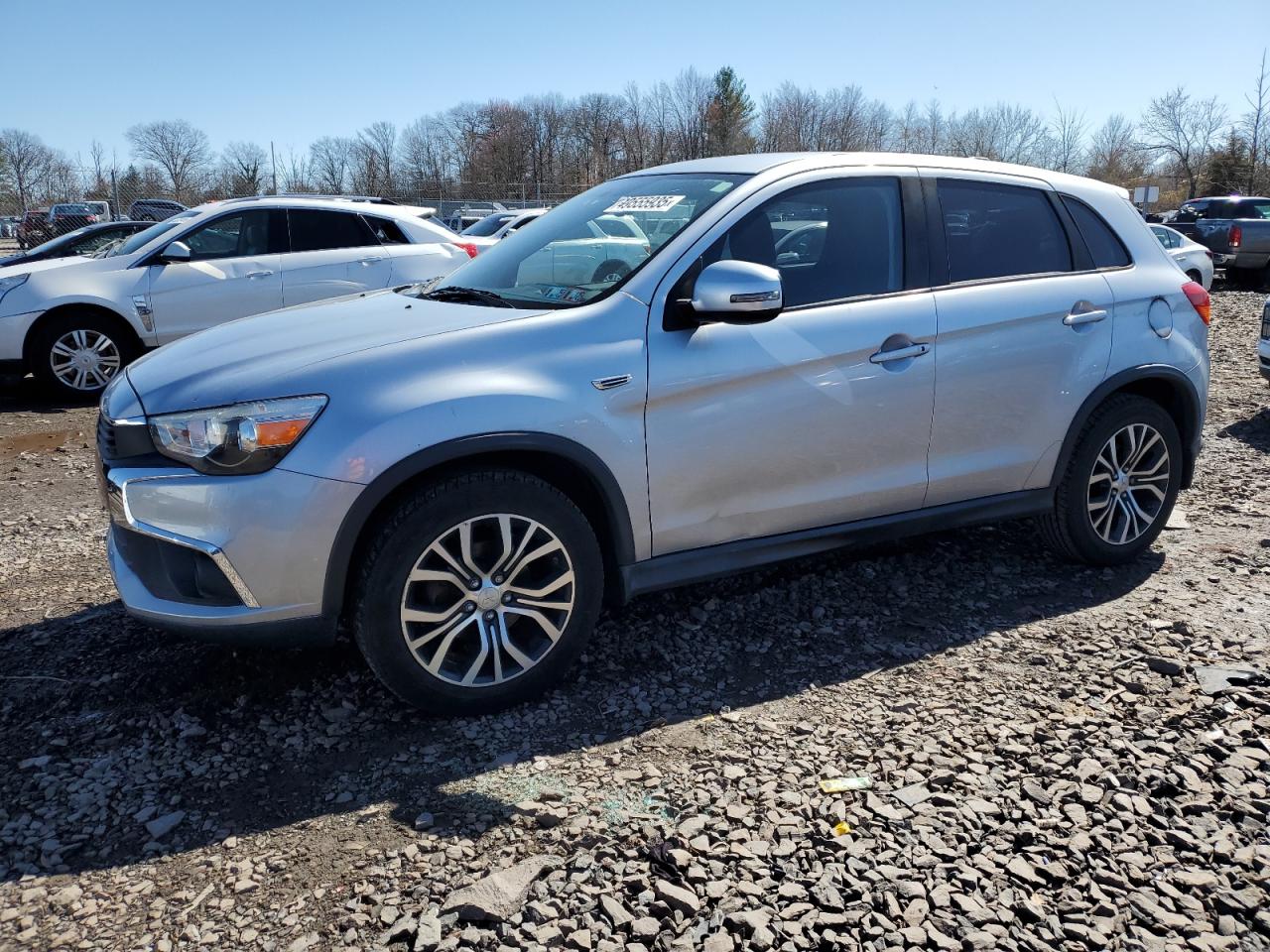 MITSUBISHI OUTLANDER 2017