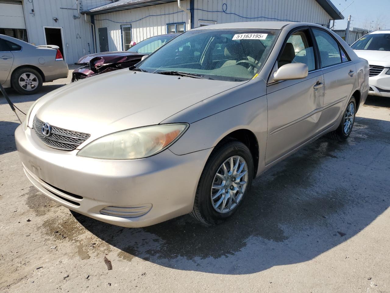 TOYOTA CAMRY LE 2004