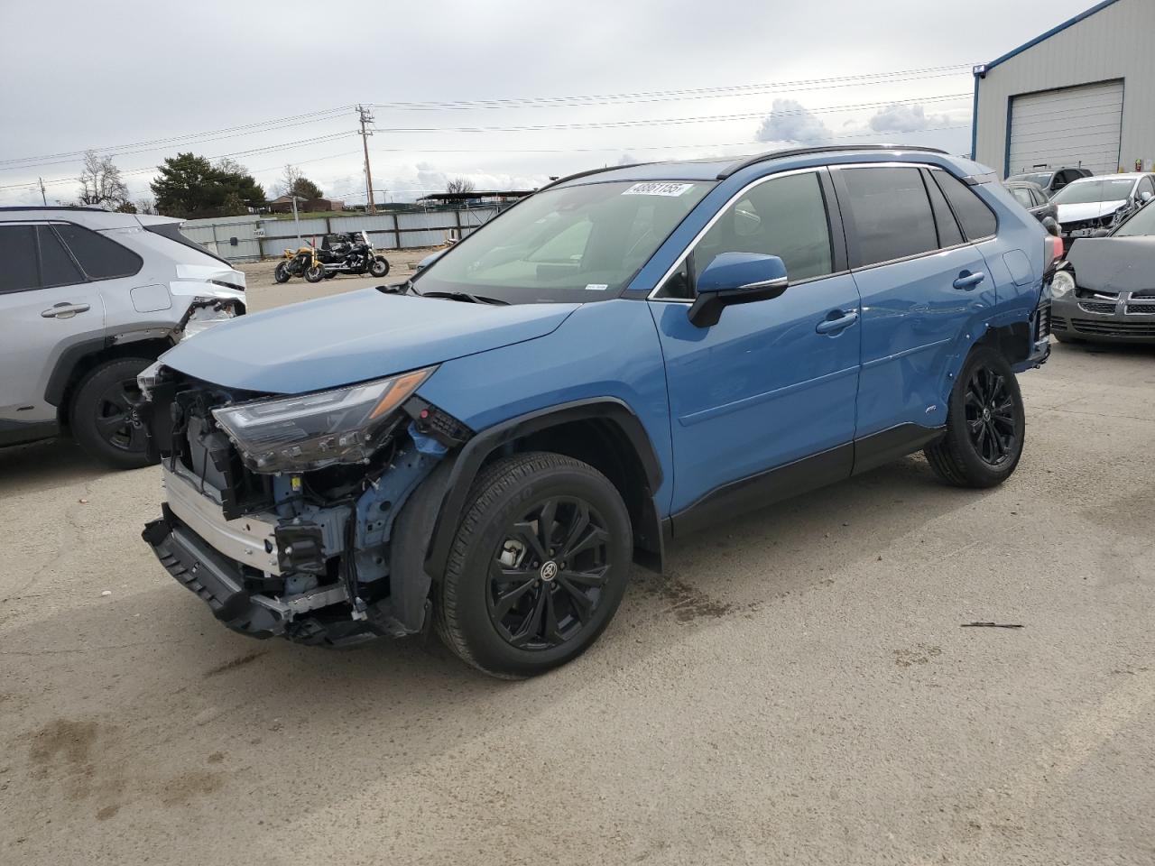 TOYOTA RAV4 SE 2024