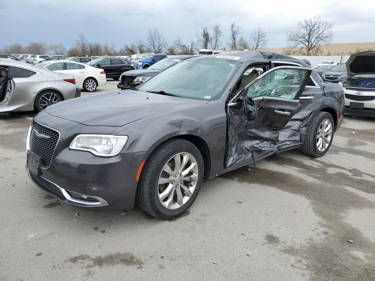 CHRYSLER 300 LIMITE 2018