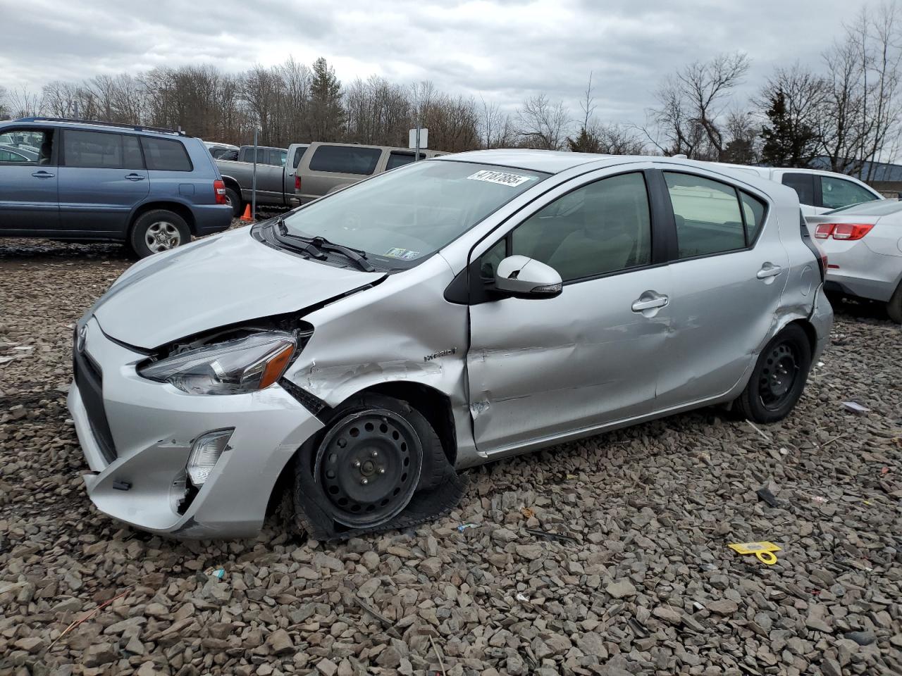 TOYOTA PRIUS C 2015