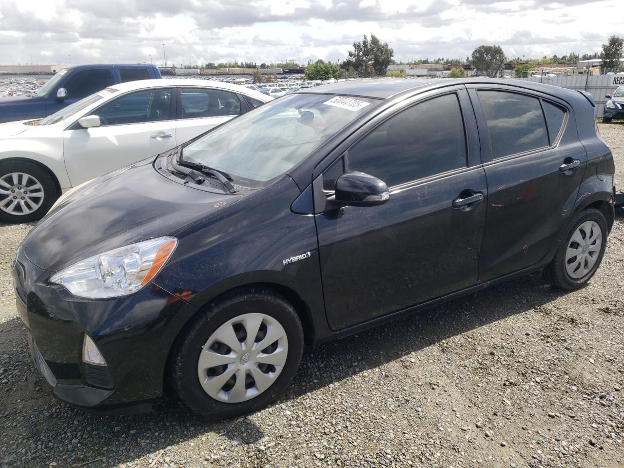 TOYOTA PRIUS C 2012