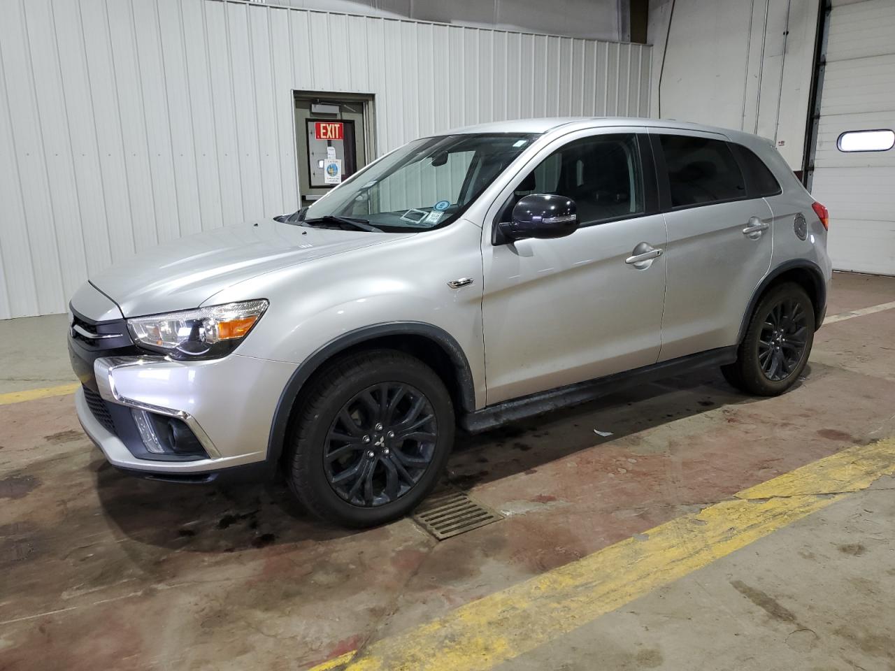 MITSUBISHI OUTLANDER 2019