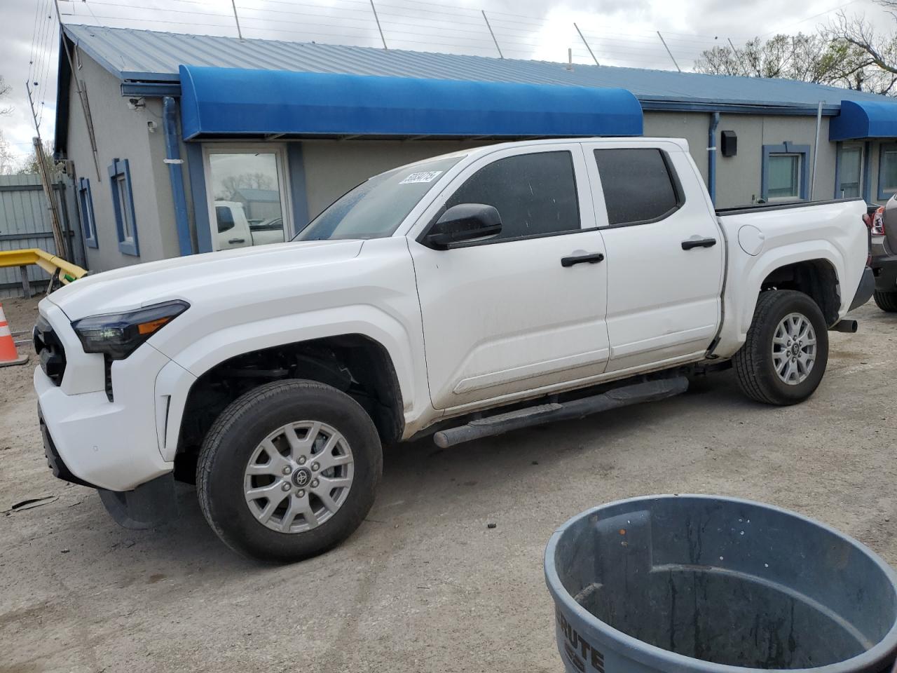 TOYOTA TACOMA 2024