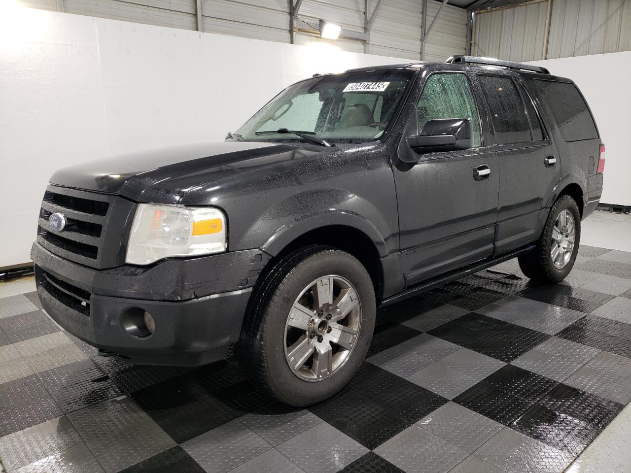 FORD EXPEDITION 2010