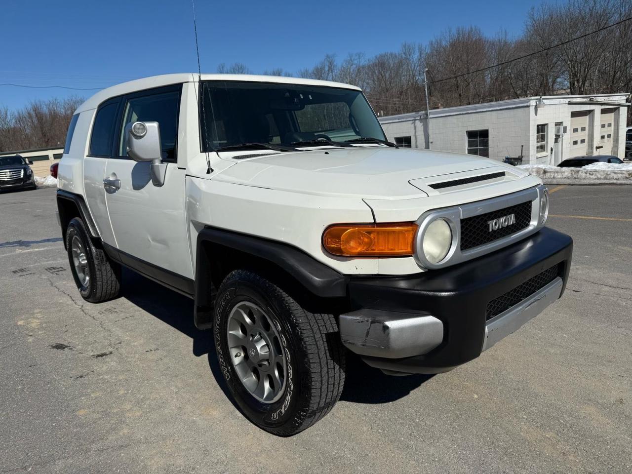 TOYOTA FJ CRUISER 2013