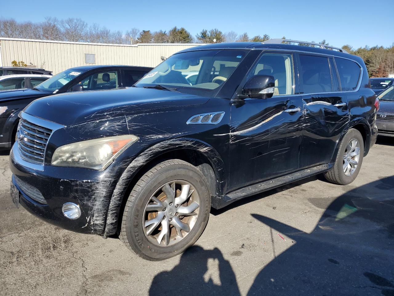 INFINITI QX56 2011