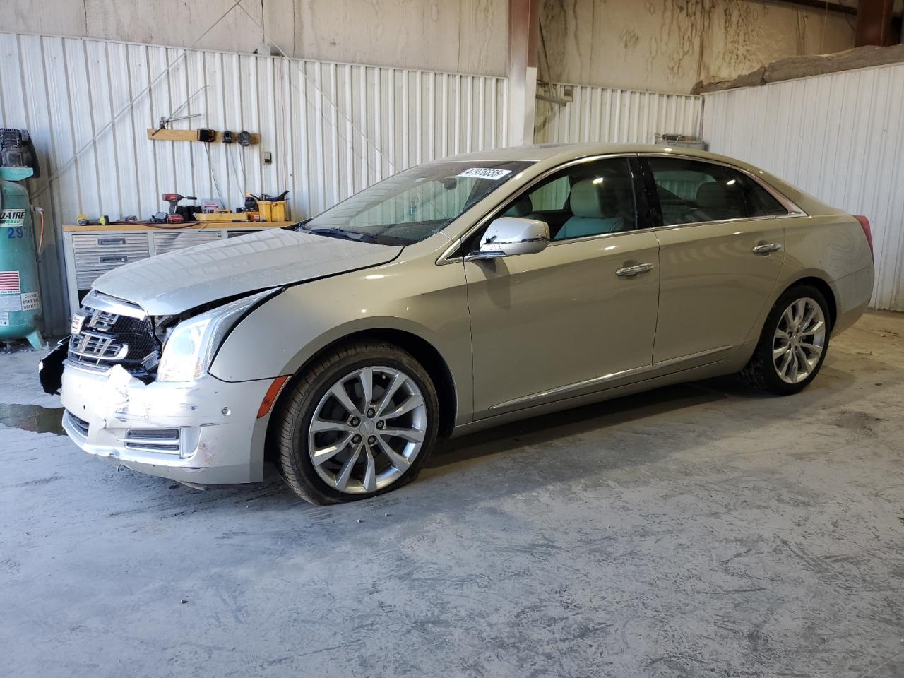 CADILLAC XTS LUXURY 2016