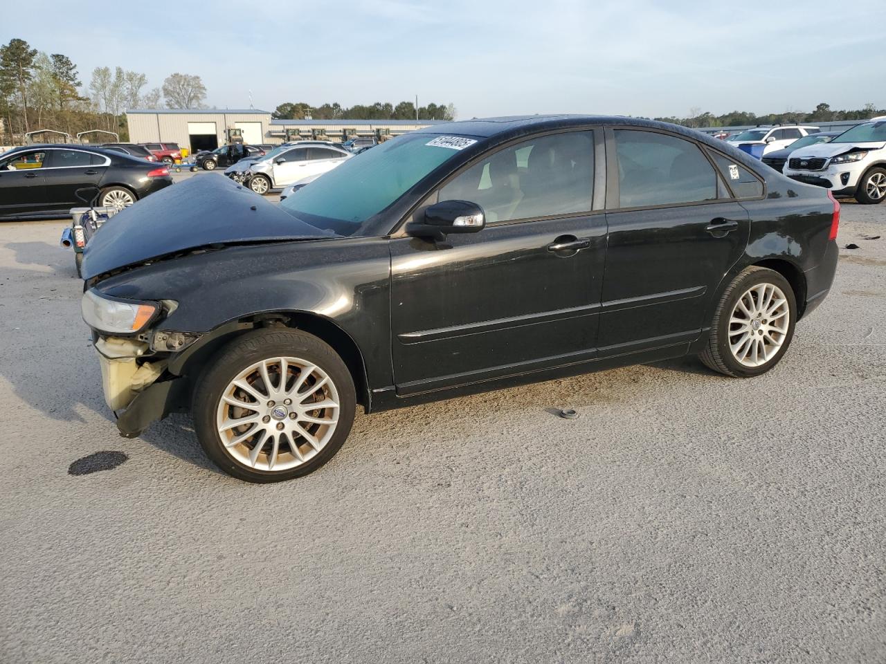 VOLVO S40 T5 2011